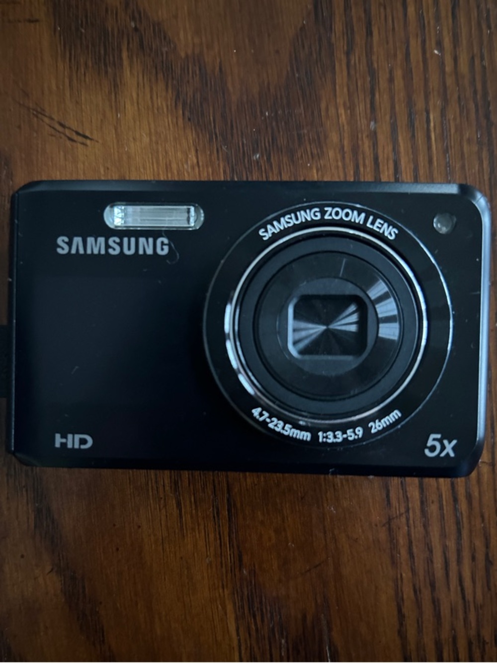 Samsung DV50 Digital Camera with Black Case and Charger - Picture 2 of 6